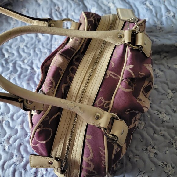 Sold - Coach Purple and Cream Hobo Bag - Picture 4 of 9